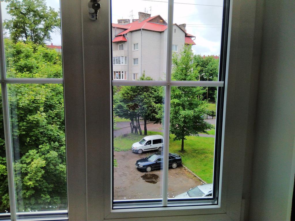 Quartira Vozle Verhnego Osera Nedaleco Ot Muzea Jantaria Apartment Kaliningrad Room photo